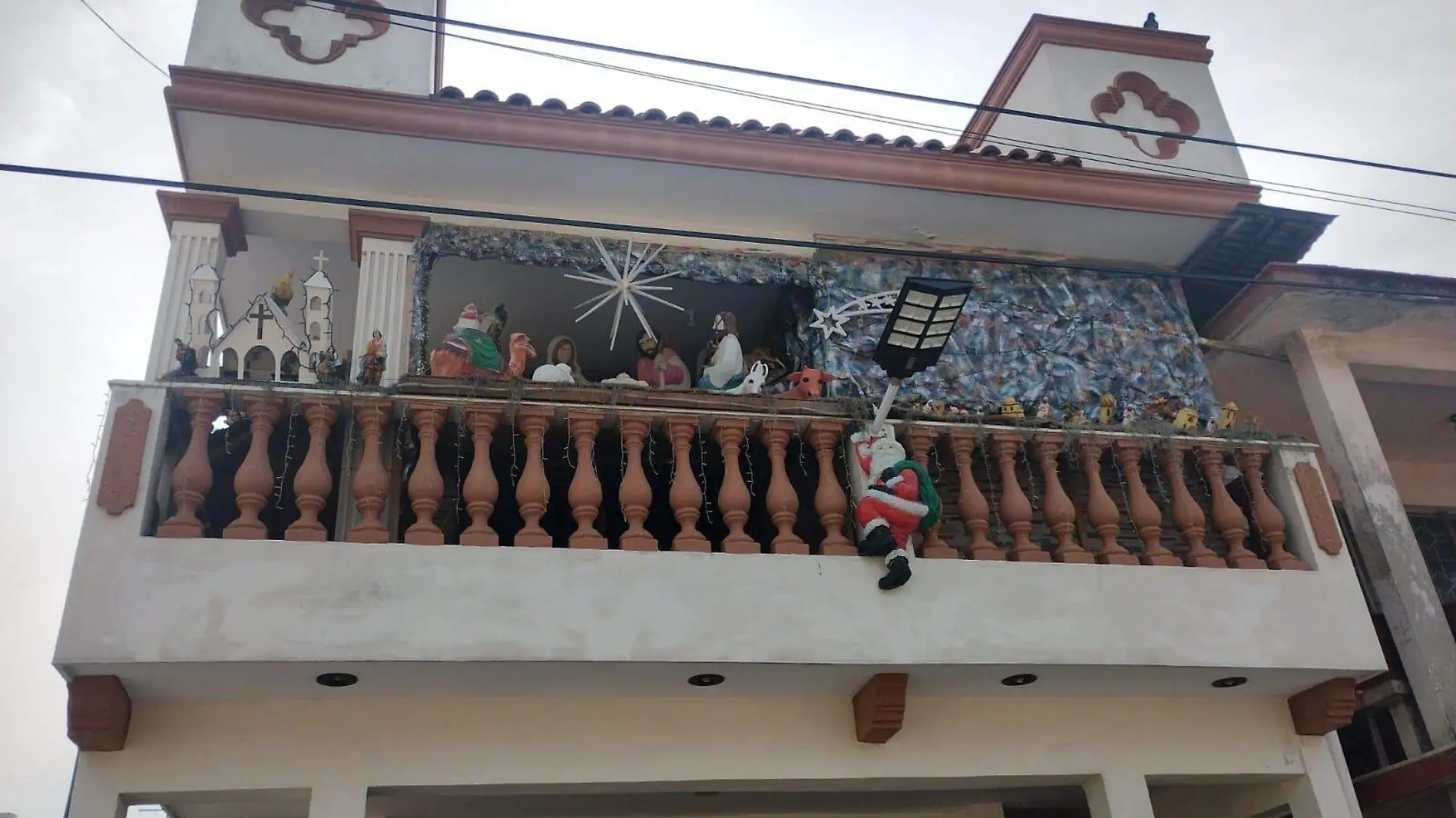 Fantasía de Navidad, nacimiento y villas en Tampico 